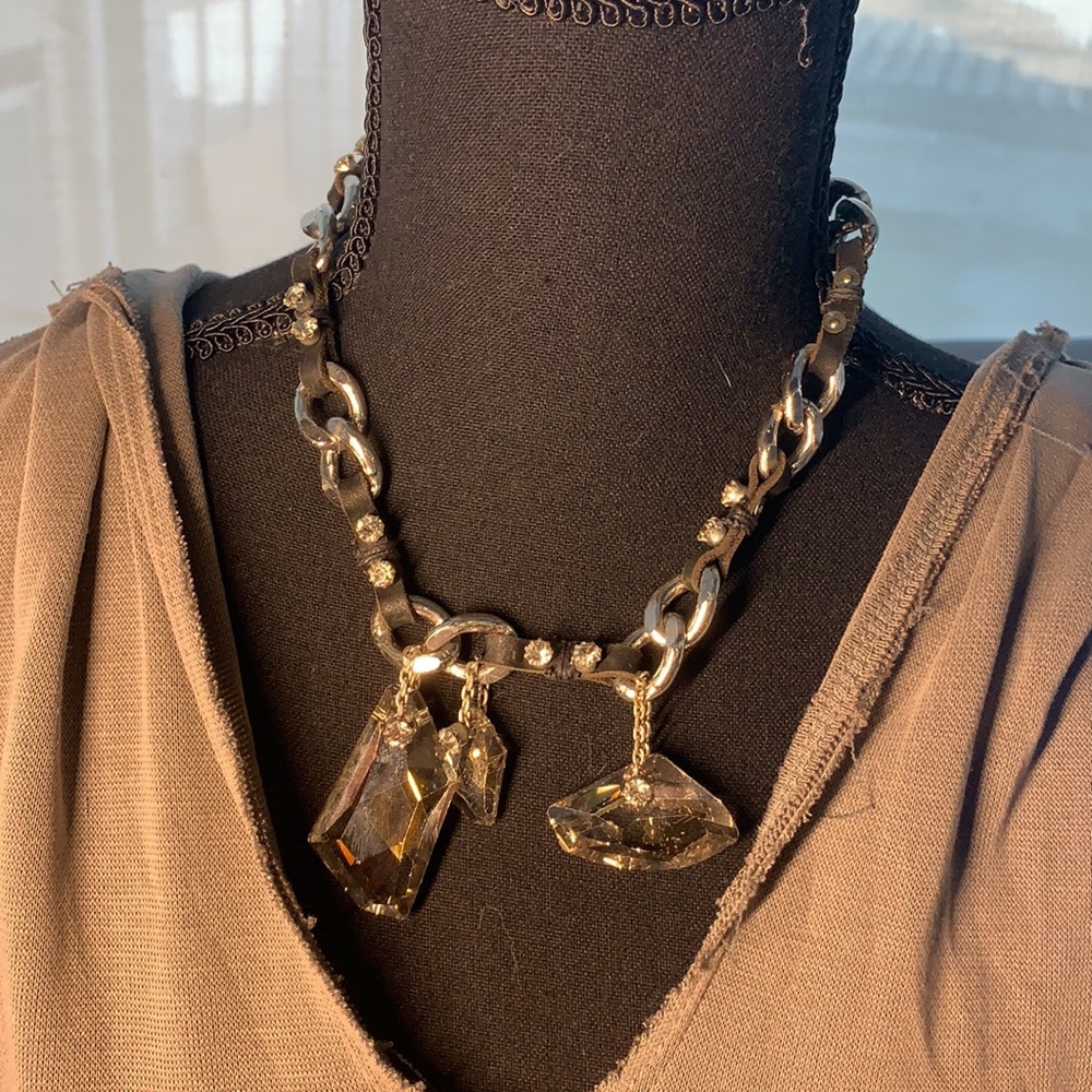 Otazu Swarovski collar